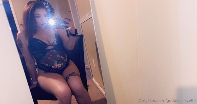 goddessskye95