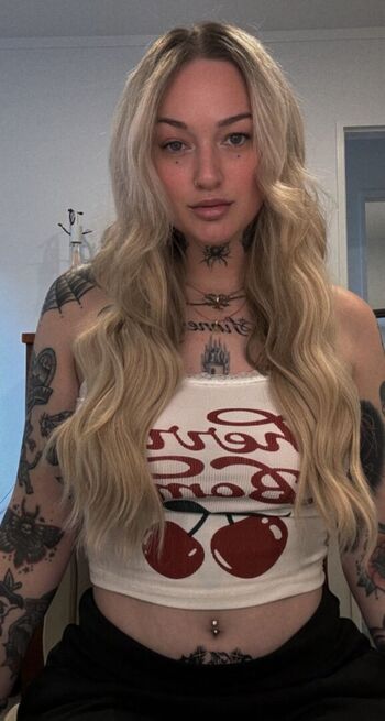 Goth Queen