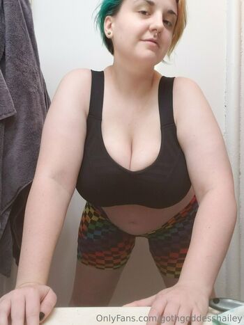 gothgoddesshailey