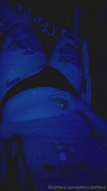 gothiccdollface