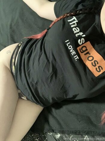 gothiccpeach