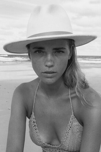 Grace Hodge