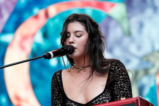Gracie Abrams