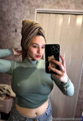greenie_rose
