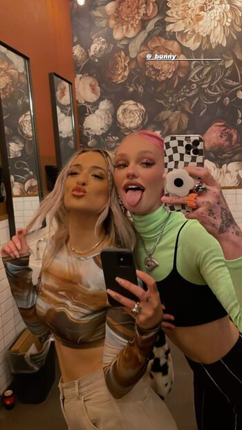 Gtayy STARGIRL