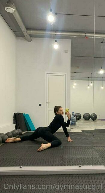 gymnasticgirl