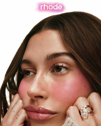 Hailey Baldwin Bieber