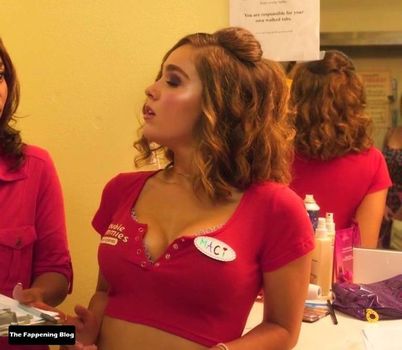 Haley Lu Richardson