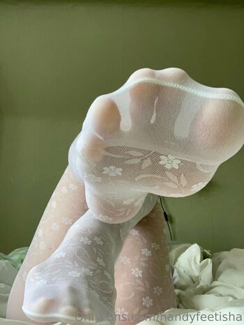 handyfeetisha