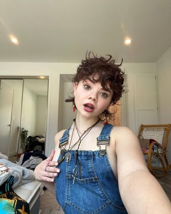 Hannah Alligood