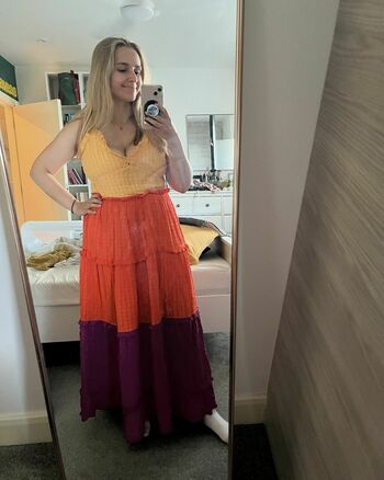Hannah Witton