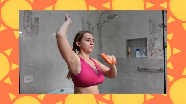 Hannah Witton