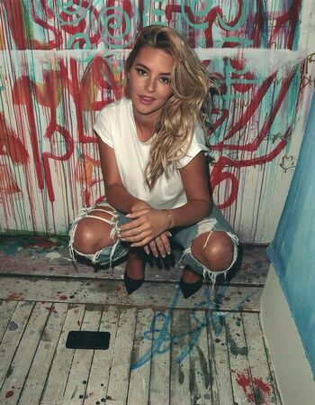 Hassie Harrison