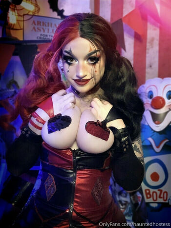 Hauntedhostess