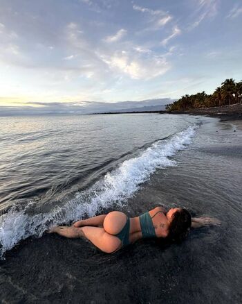 Hawaii Baddies