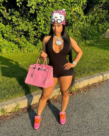 Hennessy Carolina