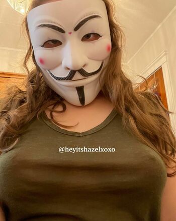 heyitshazelxoxo