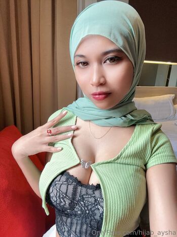 hijab_aysha
