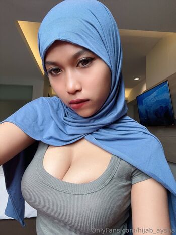 hijab_aysha