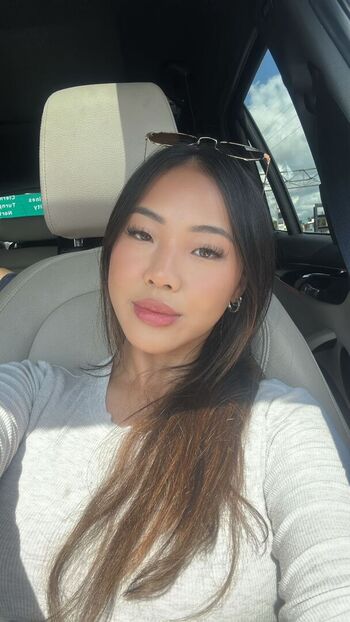 Hmong Lysia Lee