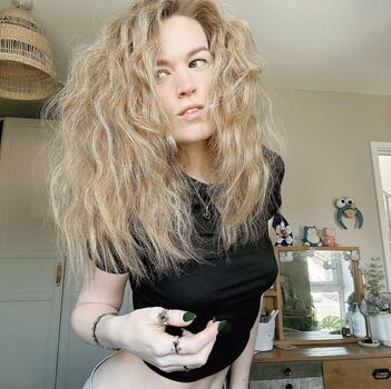 Hollie Bennett