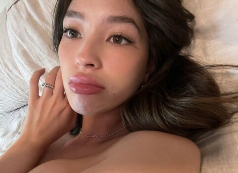 Holly Lim