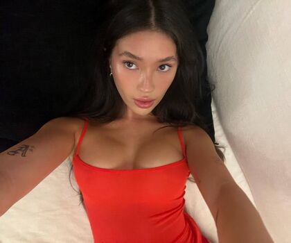 hollylim