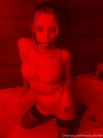 hot_blonda