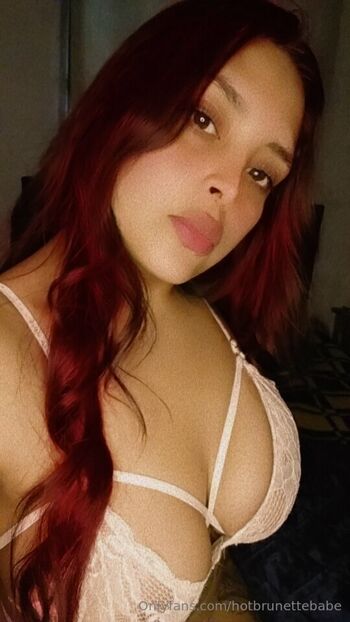 hotbrunettebabe