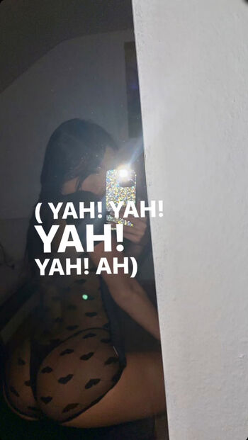hotchicka_a