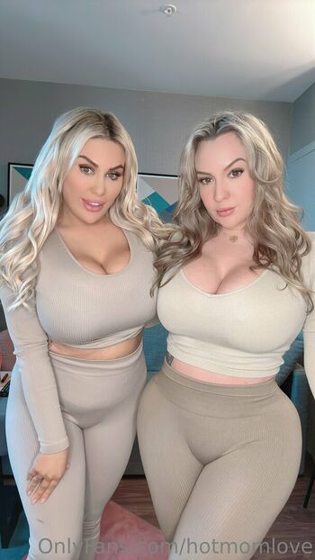 hotmomlove