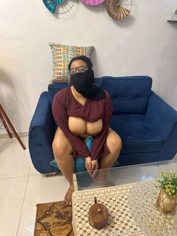 Indian_Hijabi