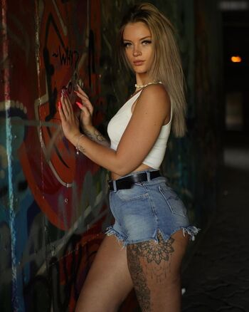 Inkedgirl98_