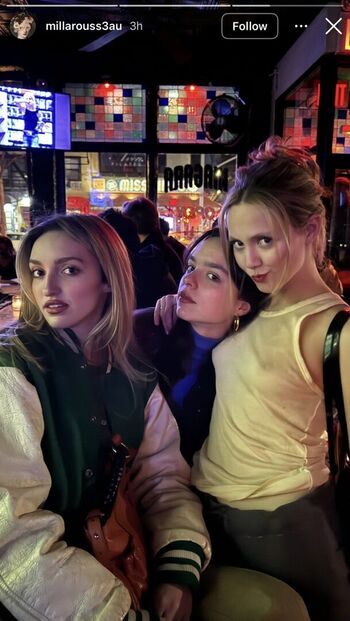 Iris Apatow