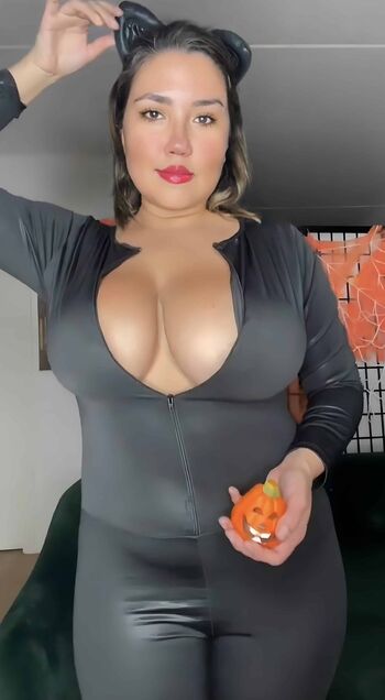 Isa Honey