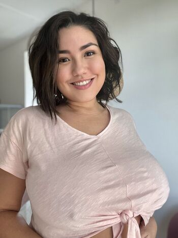 Isa Honey
