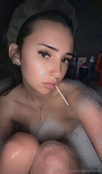 isabellaroy