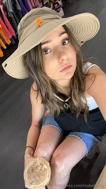 isabellaroy