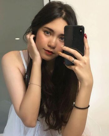 Isabelle Haris