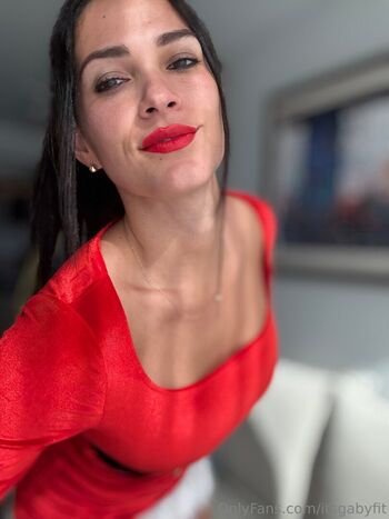 itsgabyfit