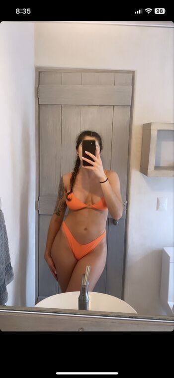 Itzel25_
