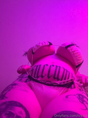Ivy_vix