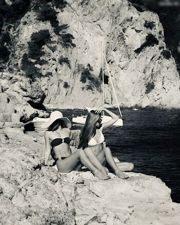 Iza and Elle