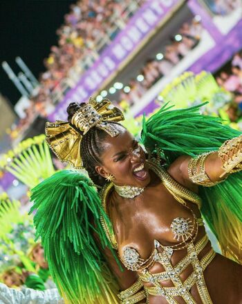 Iza Cantora