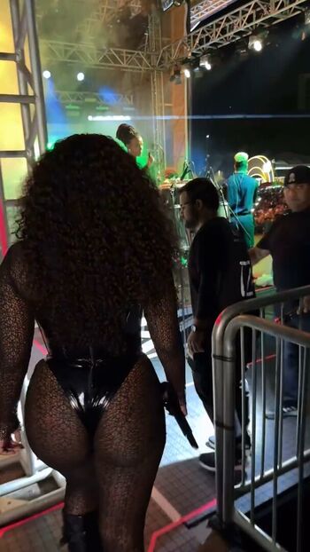 Iza Cantora
