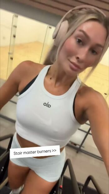 Izzi Dame