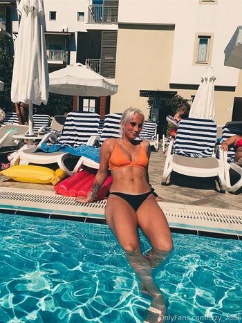 izzy_2505
