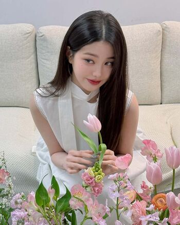 Jang Won-young