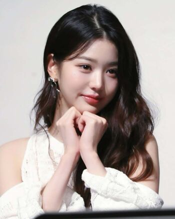 Jang Won-young