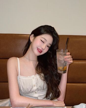 Jang Won-young